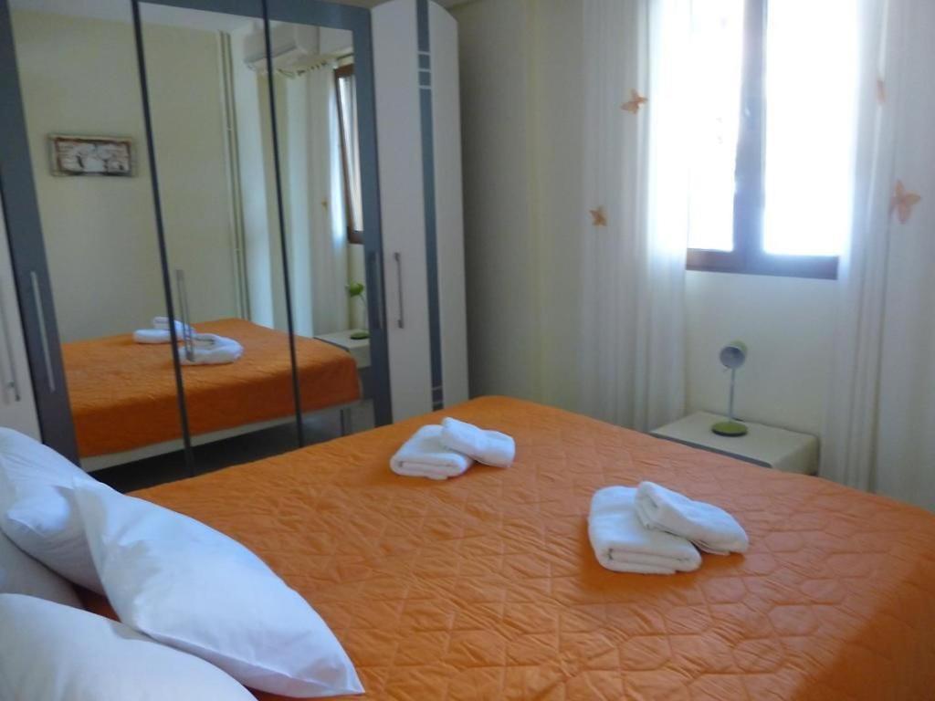 Anesis Apartments Agia Marina  ภายนอก รูปภาพ